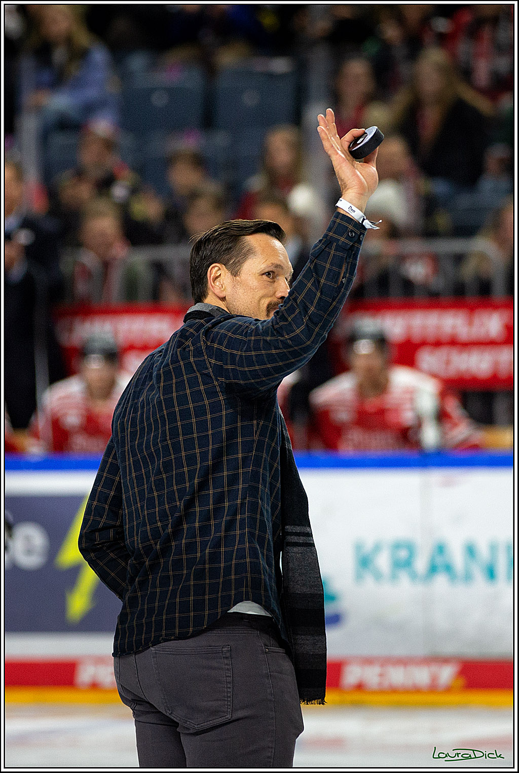 PENNY DEL; Koelner Haie- Loewen Frankfurt; Koeln, 01.12.2022